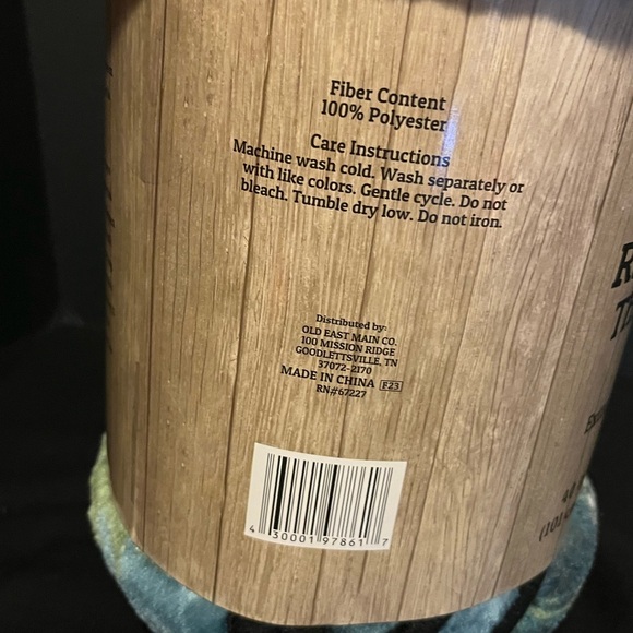 “Howling Wolf” Rachelle  40x65" Extra Long Plush Throw NEW - Picture 4 of 7